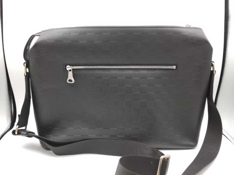 ルイヴィトン買取 ディスカバリー メッセンジャー N42417